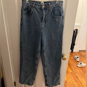 UO BDG Boyfriend Straight Blue Jeans